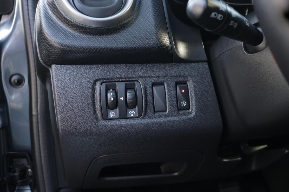 renault-clio-sport-tourer-2018-diesel-1500cc