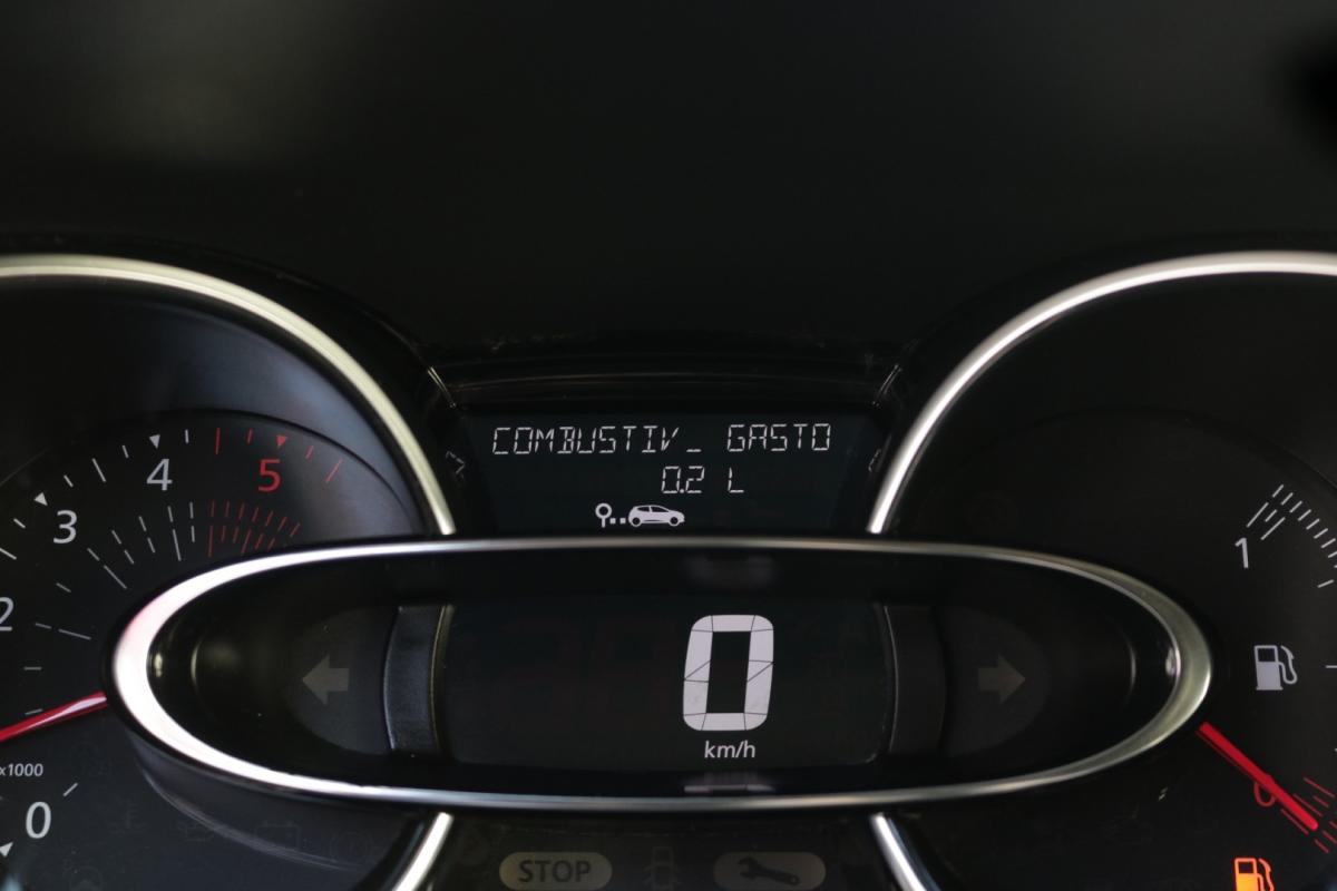renault-clio-sport-tourer-2018-diesel-1500cc