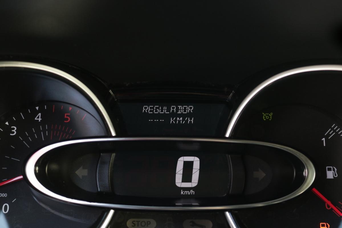 renault-clio-sport-tourer-2018-diesel-1500cc