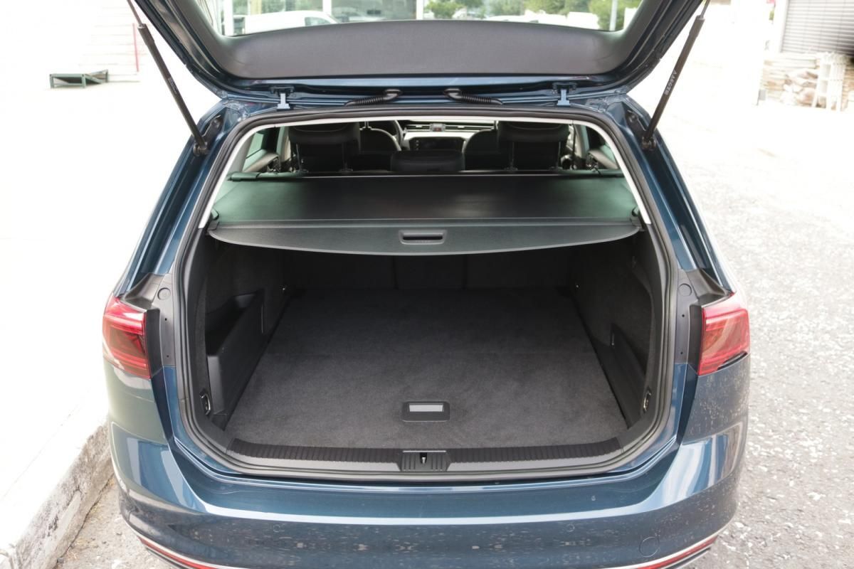 volkswagen-passat-variant-2022-hibrido-1400cc