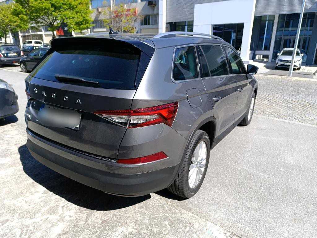 skoda-kodiaq-2022-diesel-2000cc