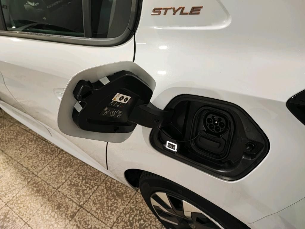 peugeot-e-208-2025-eletrico-0cc