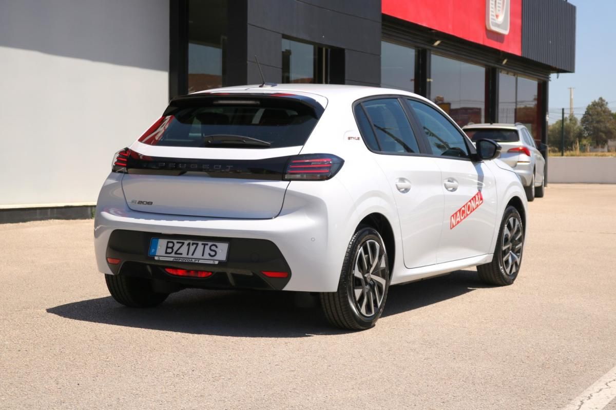 peugeot-e-208-2025-eletrico-0cc
