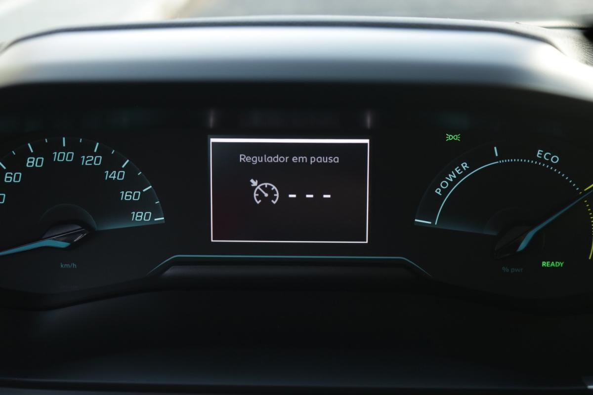 peugeot-e-208-2025-eletrico-0cc