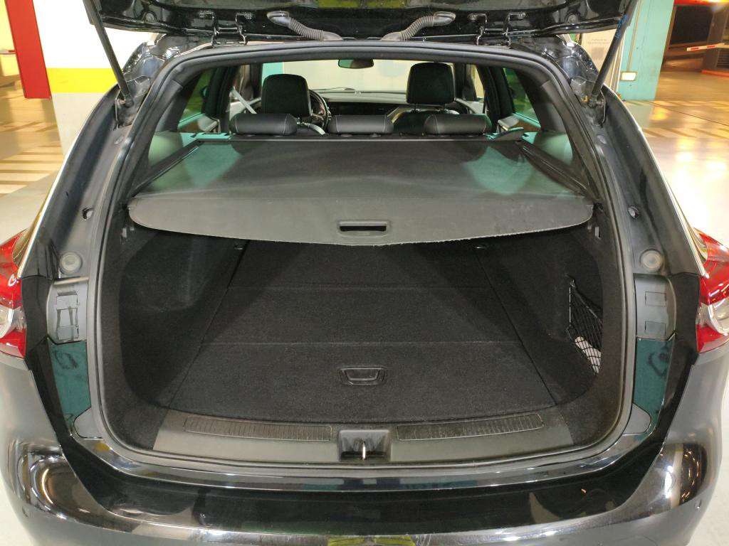 opel-insignia-sports-tourer-2021-diesel-2000cc