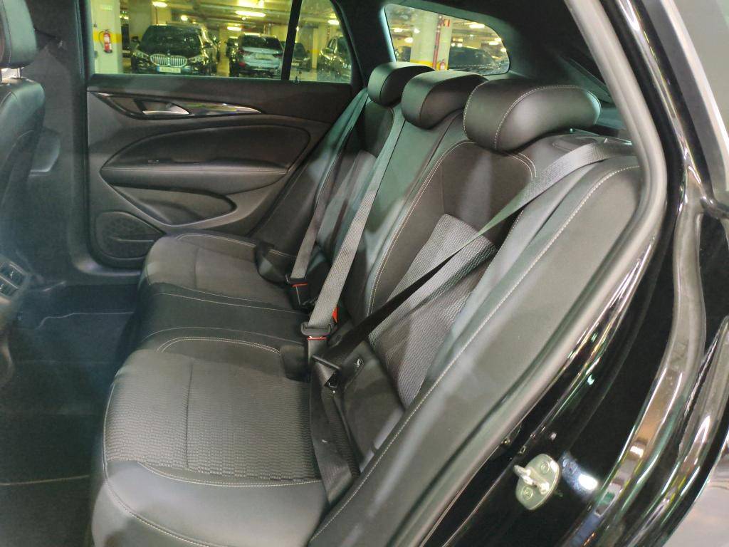 opel-insignia-sports-tourer-2021-diesel-2000cc