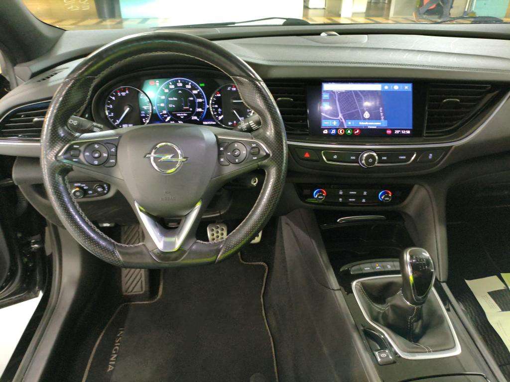 opel-insignia-sports-tourer-2021-diesel-2000cc