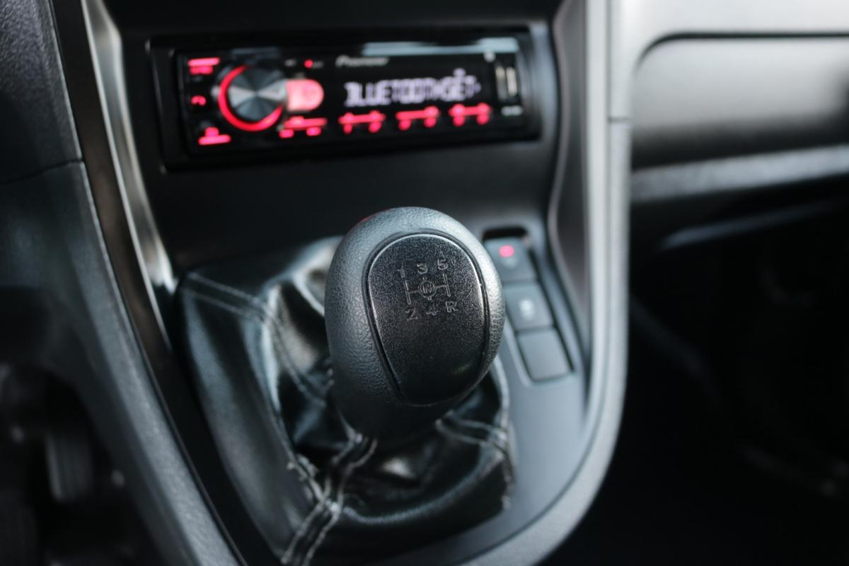 mercedes-benz-citan-2020-diesel-1500cc