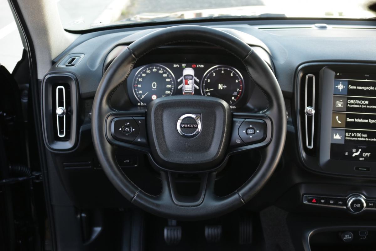 volvo-xc40-2022-gasolina-1500cc