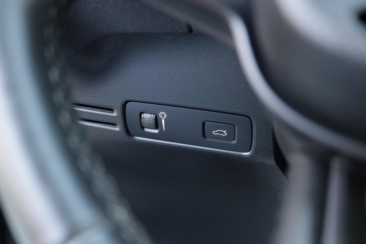 volvo-xc40-2022-gasolina-1500cc