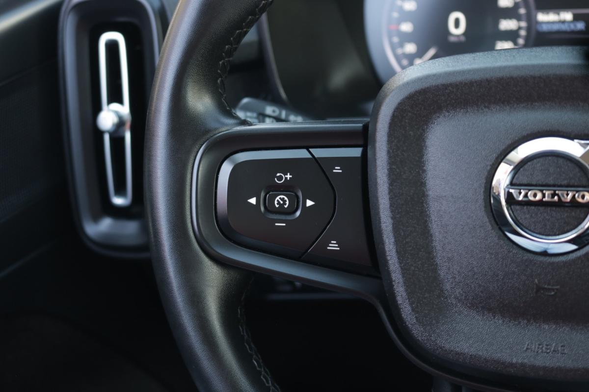 volvo-xc40-2022-gasolina-1500cc