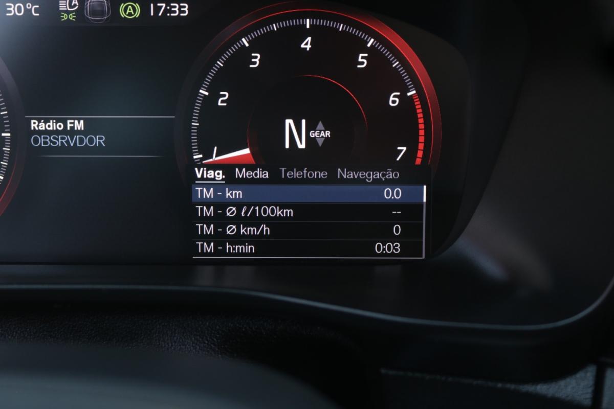 volvo-xc40-2022-gasolina-1500cc
