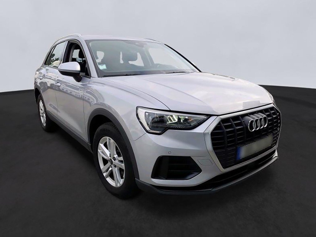 audi-q3-2023-diesel-2000cc