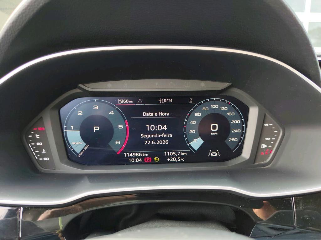 audi-q3-2023-diesel-2000cc