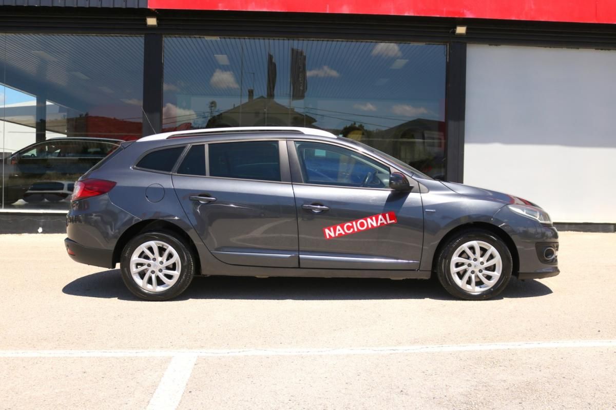 renault-megane-sport-tourer-2014-diesel-1500cc