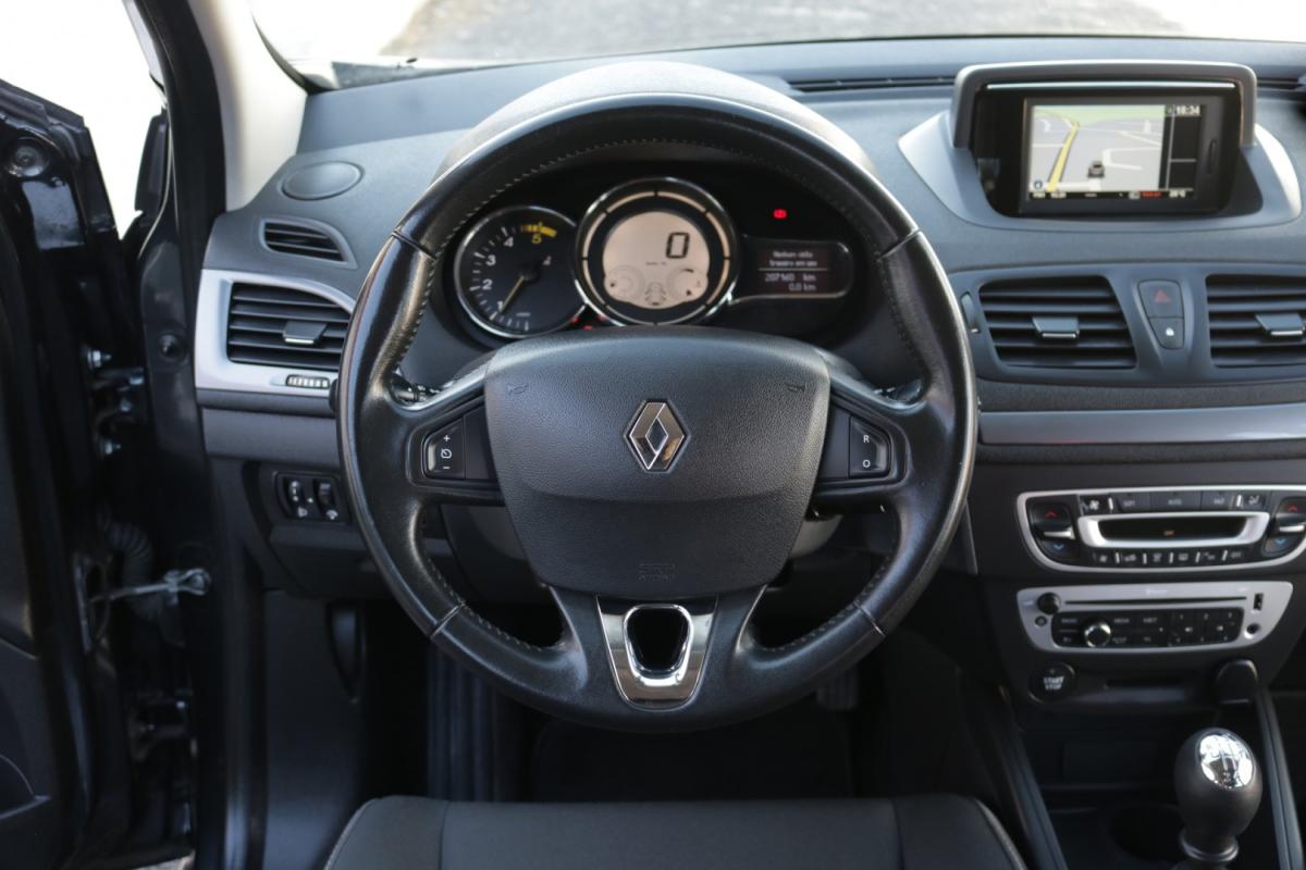 renault-megane-sport-tourer-2014-diesel-1500cc