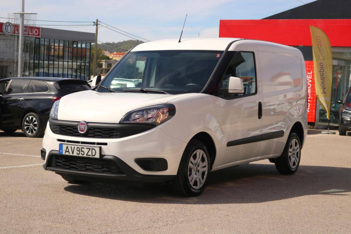fiat-doblo-2022-diesel-1600cc