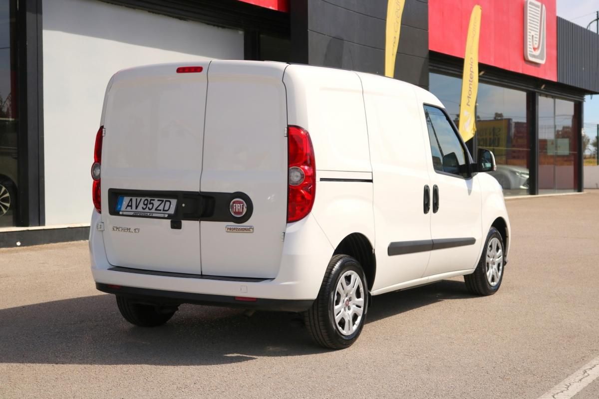 fiat-doblo-2022-diesel-1600cc