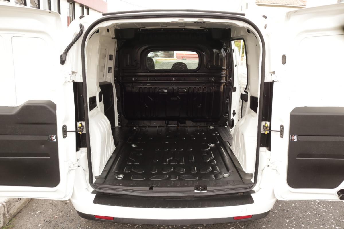 fiat-doblo-2022-diesel-1600cc