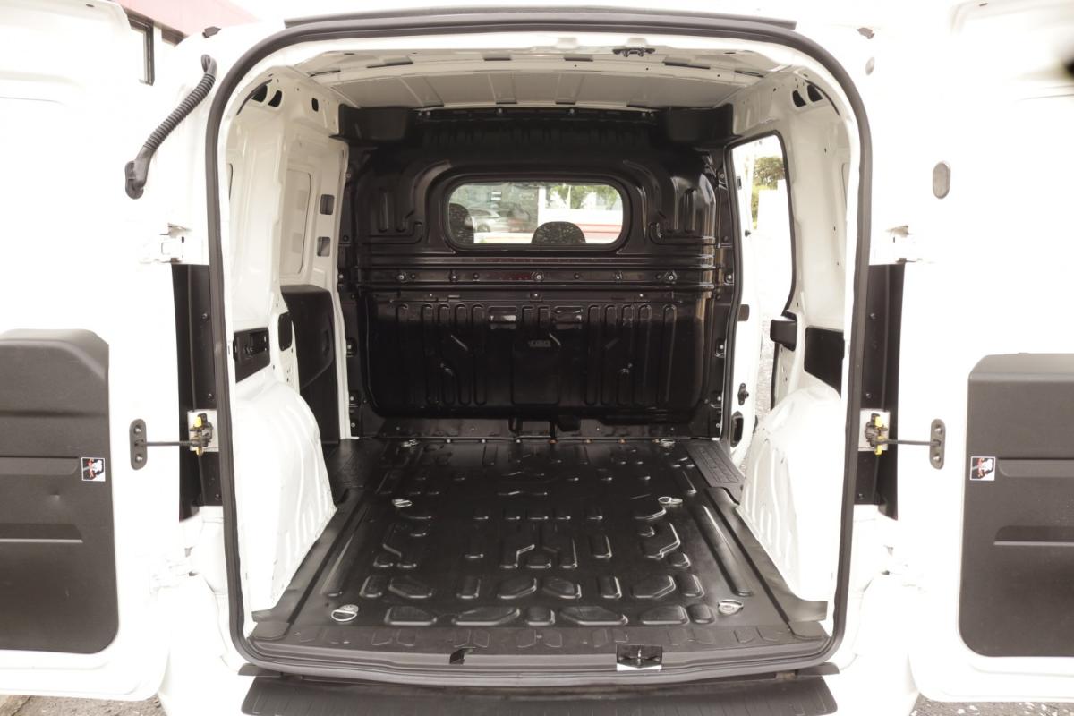 fiat-doblo-2022-diesel-1600cc