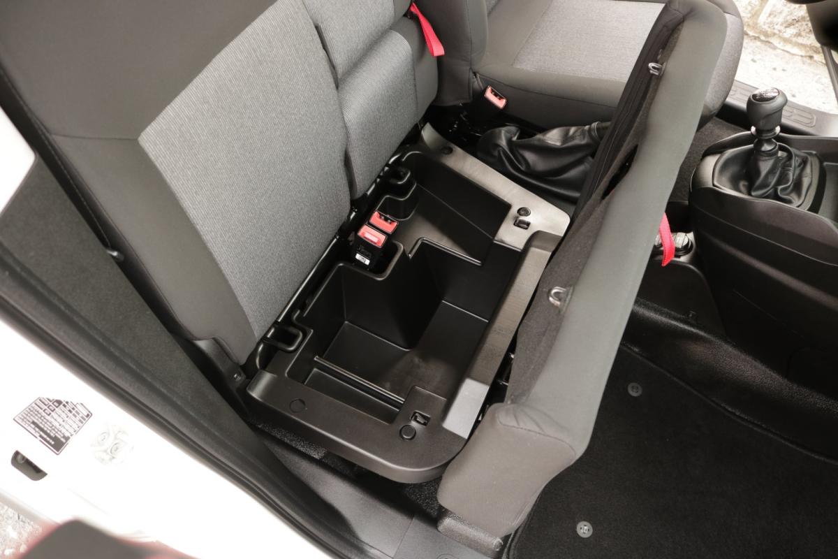 fiat-doblo-2022-diesel-1600cc
