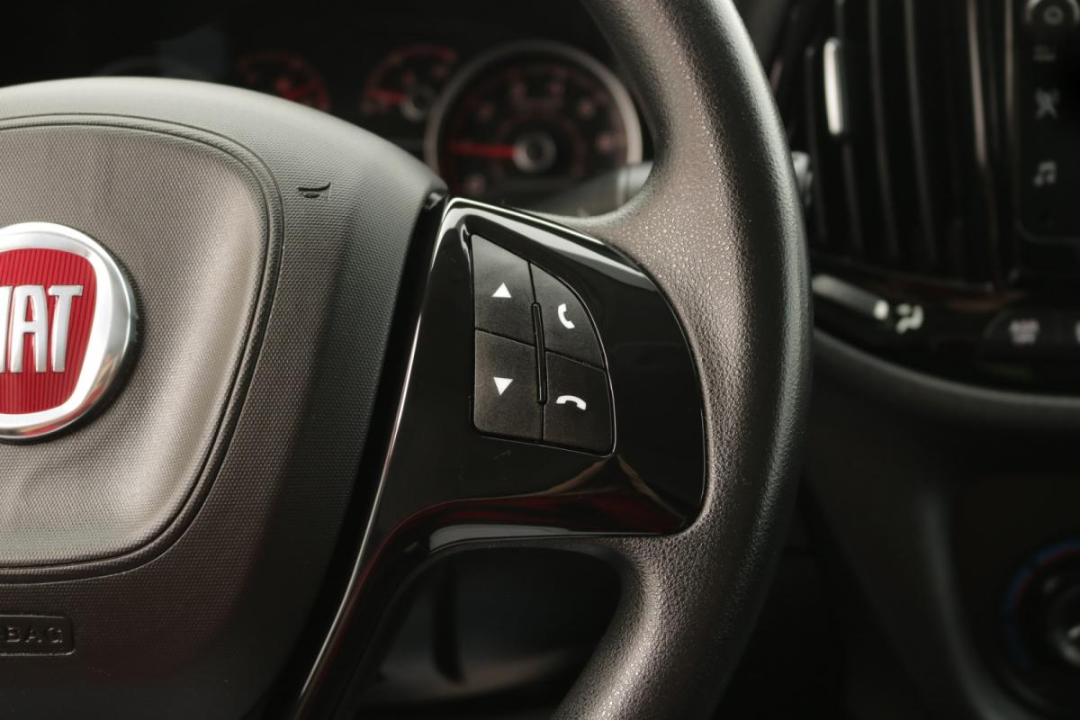 fiat-doblo-2022-diesel-1600cc