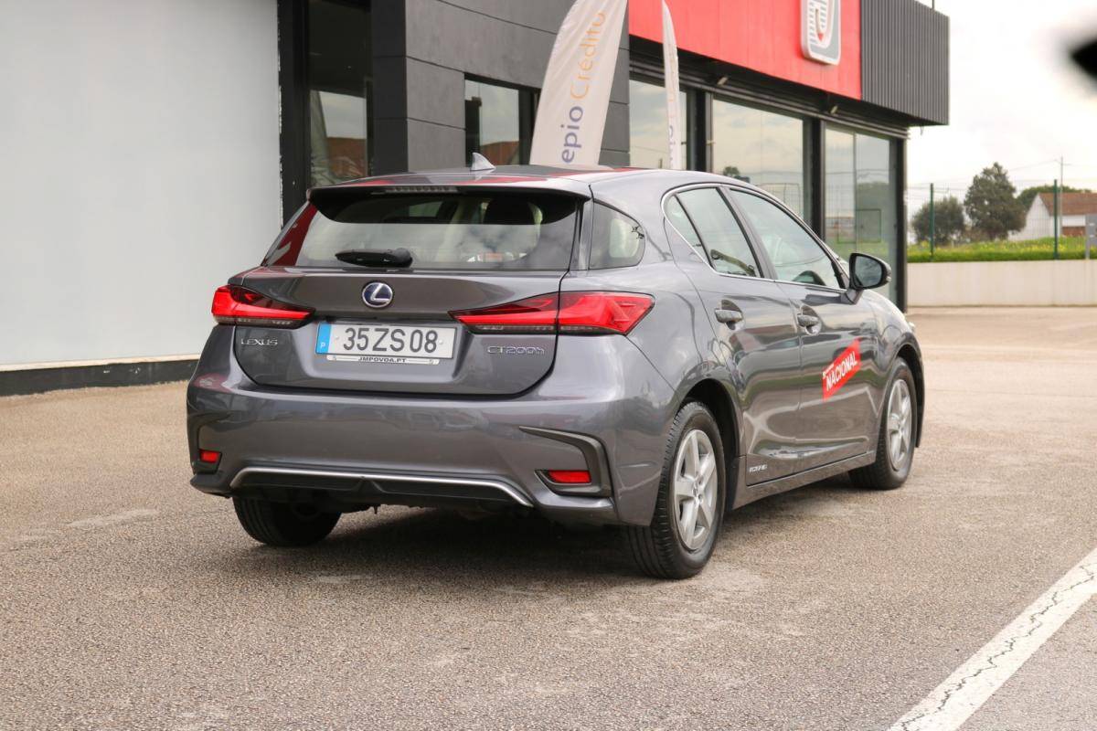 lexus-ct-2020-hibrido-1800cc