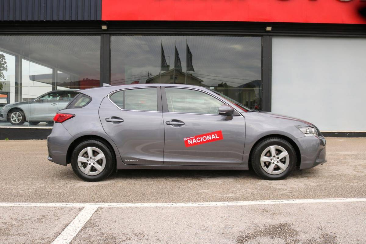 lexus-ct-2020-hibrido-1800cc