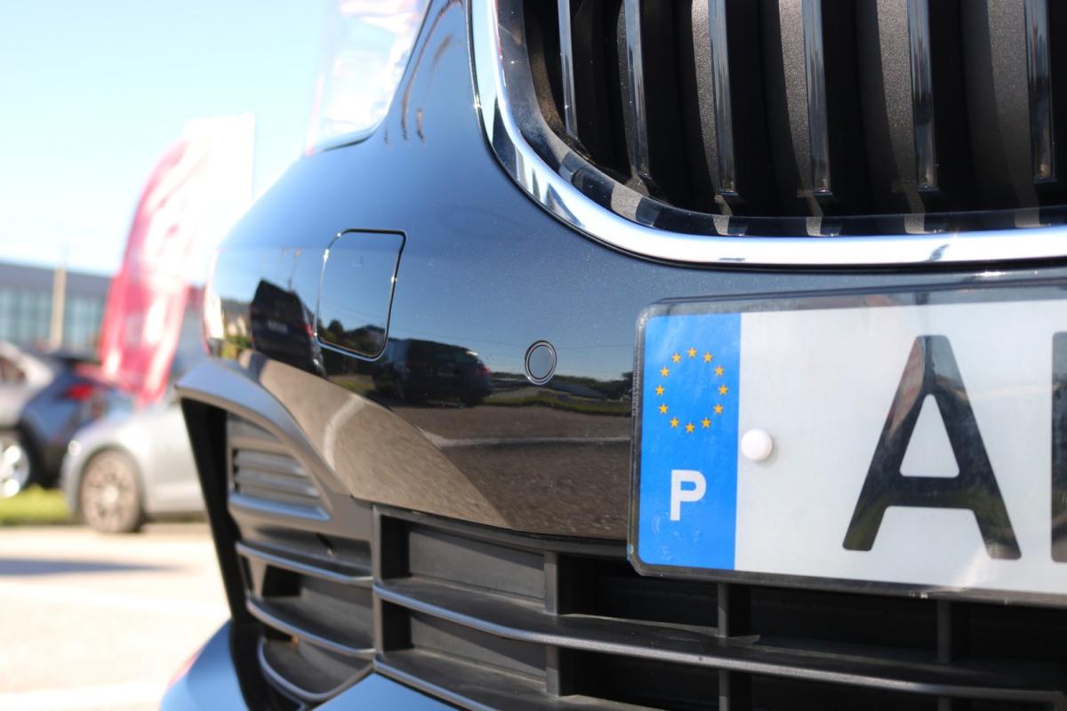 bmw-serie-1-2022-diesel-1500cc