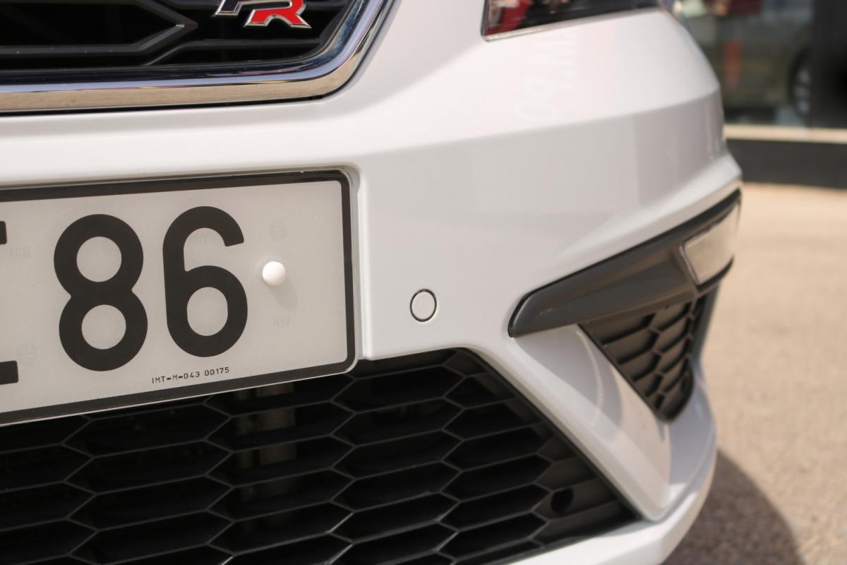seat-leon-2019-diesel-1600cc
