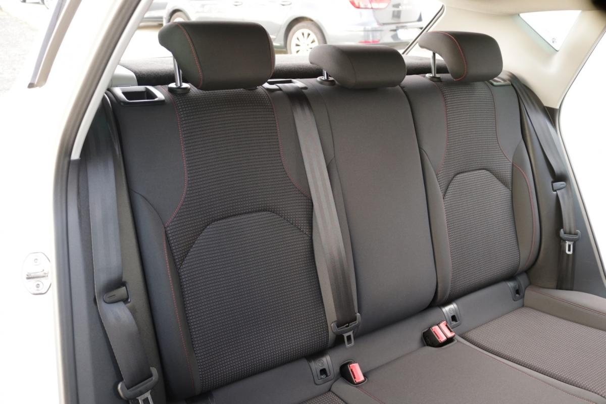 seat-leon-2019-diesel-1600cc