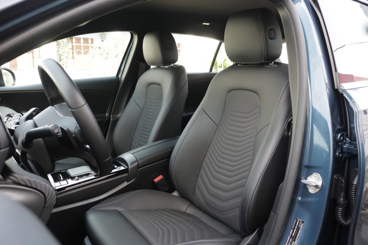mercedes-benz-classe-a-2022-hibrido-1400cc
