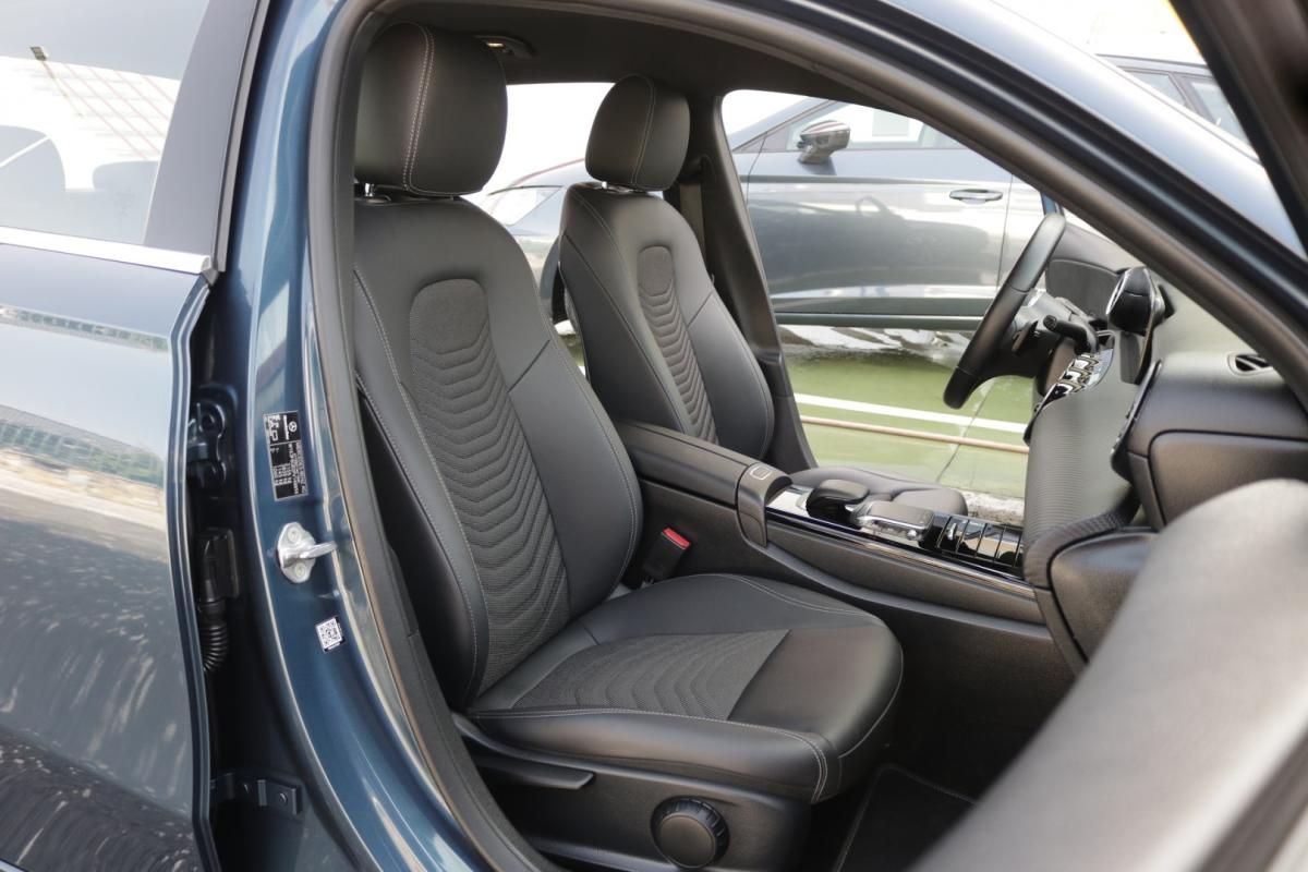 mercedes-benz-classe-a-2022-hibrido-1400cc