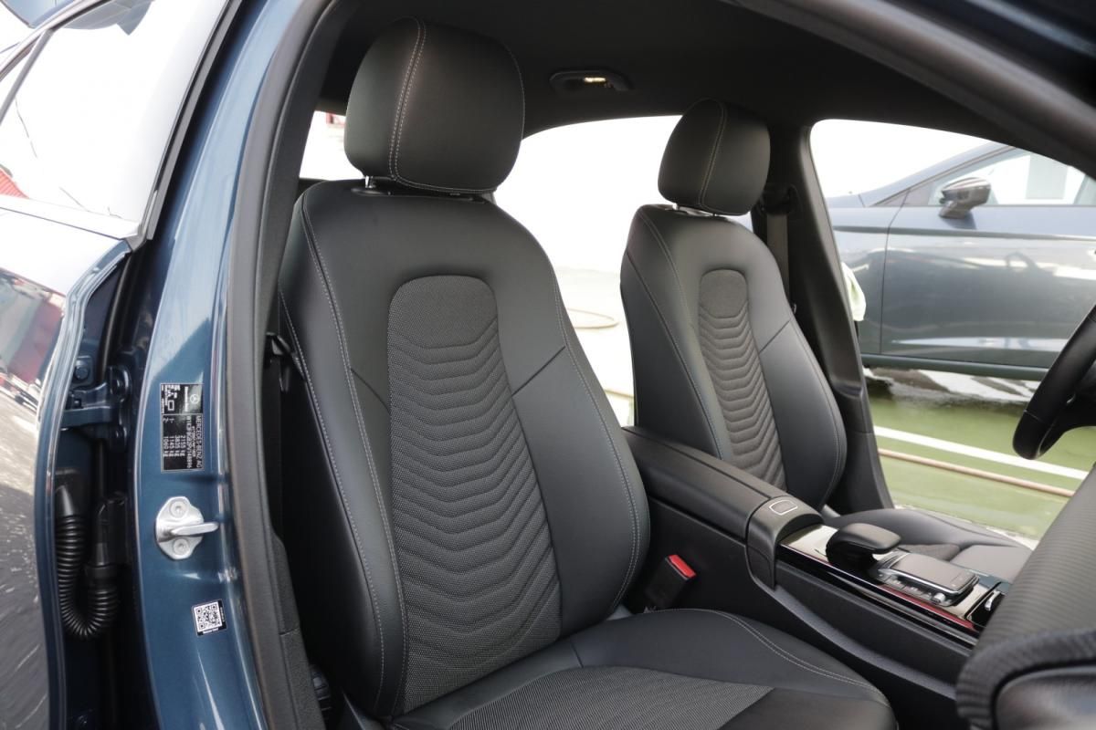 mercedes-benz-classe-a-2022-hibrido-1400cc
