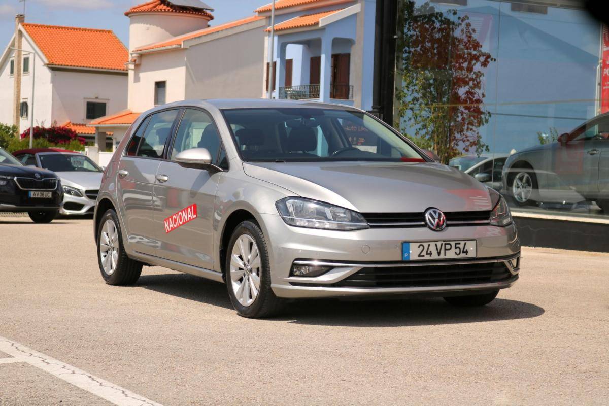 volkswagen-golf-2018-diesel-1600cc