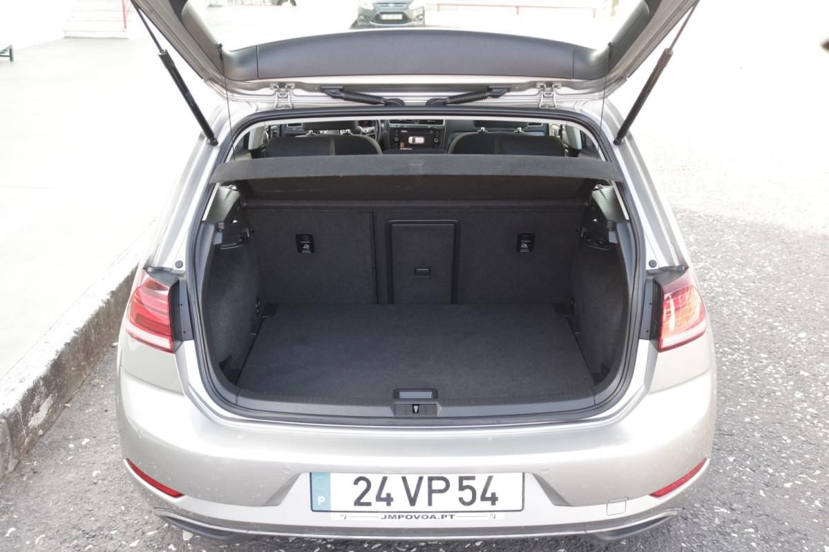 volkswagen-golf-2018-diesel-1600cc