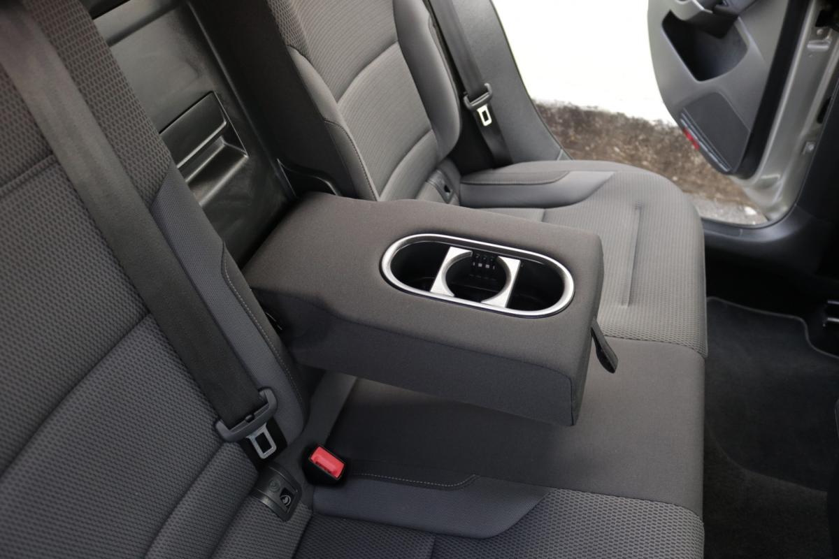 volkswagen-golf-2018-diesel-1600cc