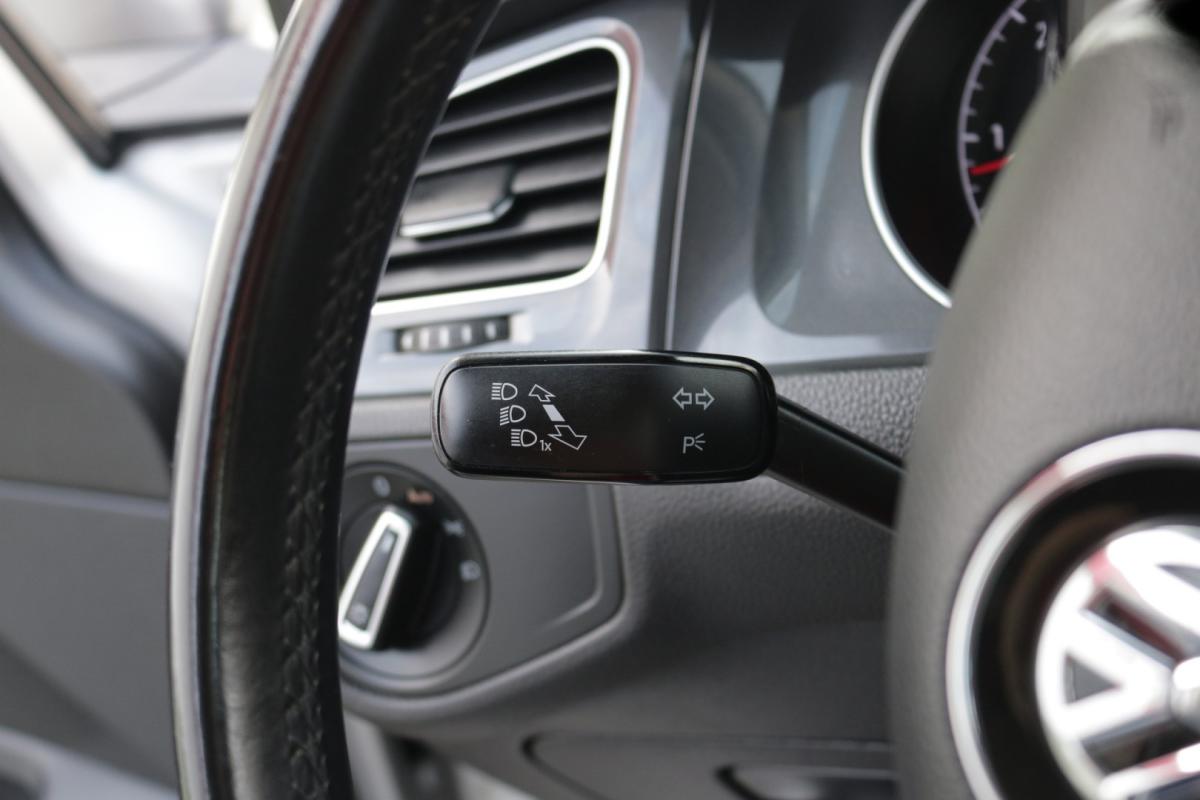 volkswagen-golf-2018-diesel-1600cc