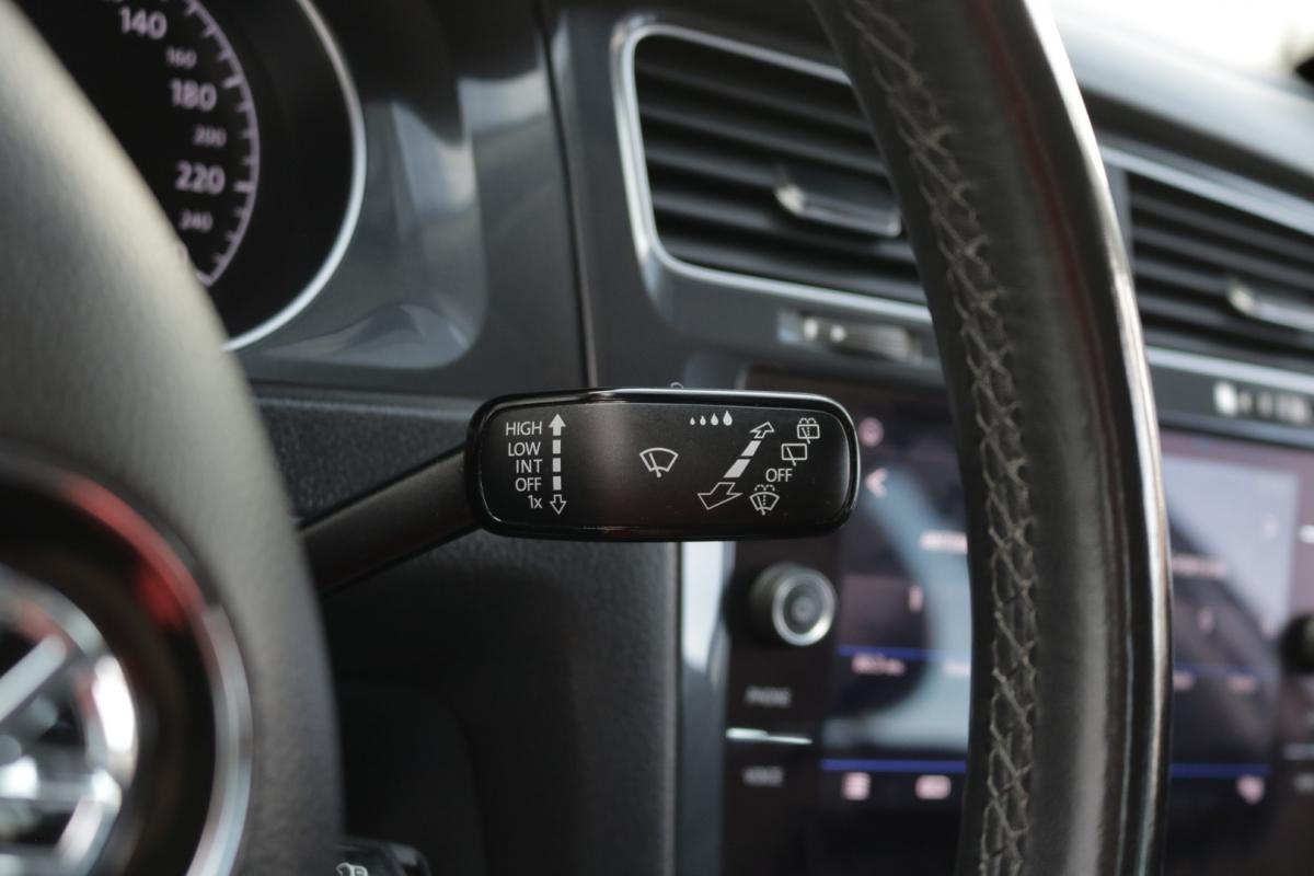 volkswagen-golf-2018-diesel-1600cc