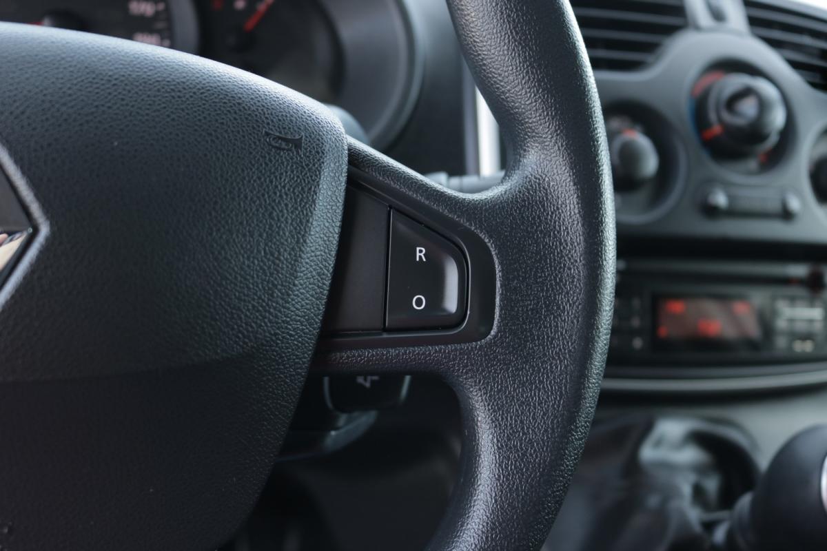 renault-kangoo-2021-diesel-1500cc