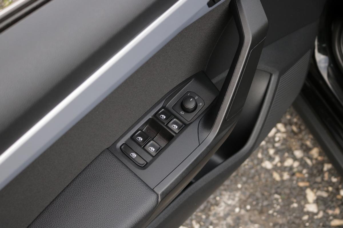 seat-arona-2022-gasolina-1000cc