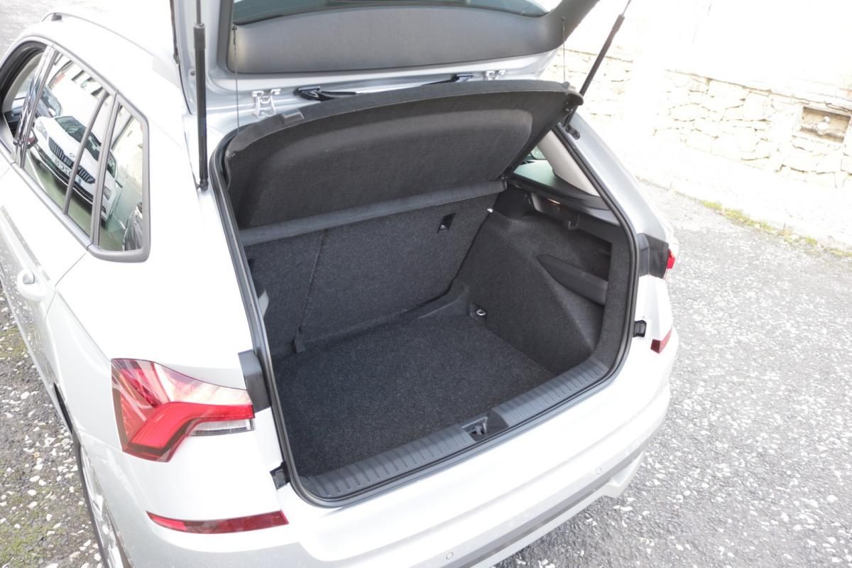 skoda-kamiq-2023-gasolina-1000cc