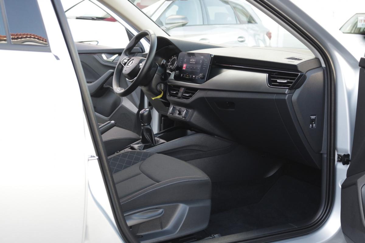 skoda-kamiq-2023-gasolina-1000cc