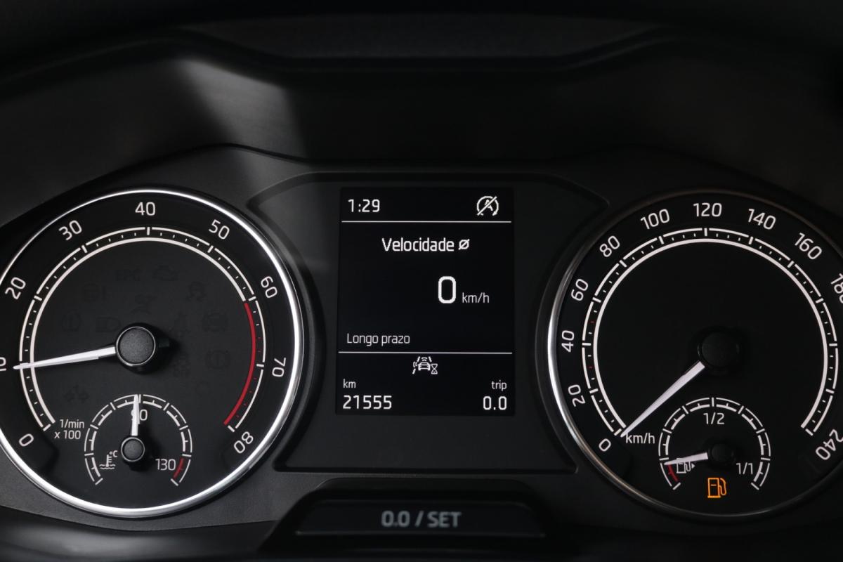 skoda-kamiq-2023-gasolina-1000cc