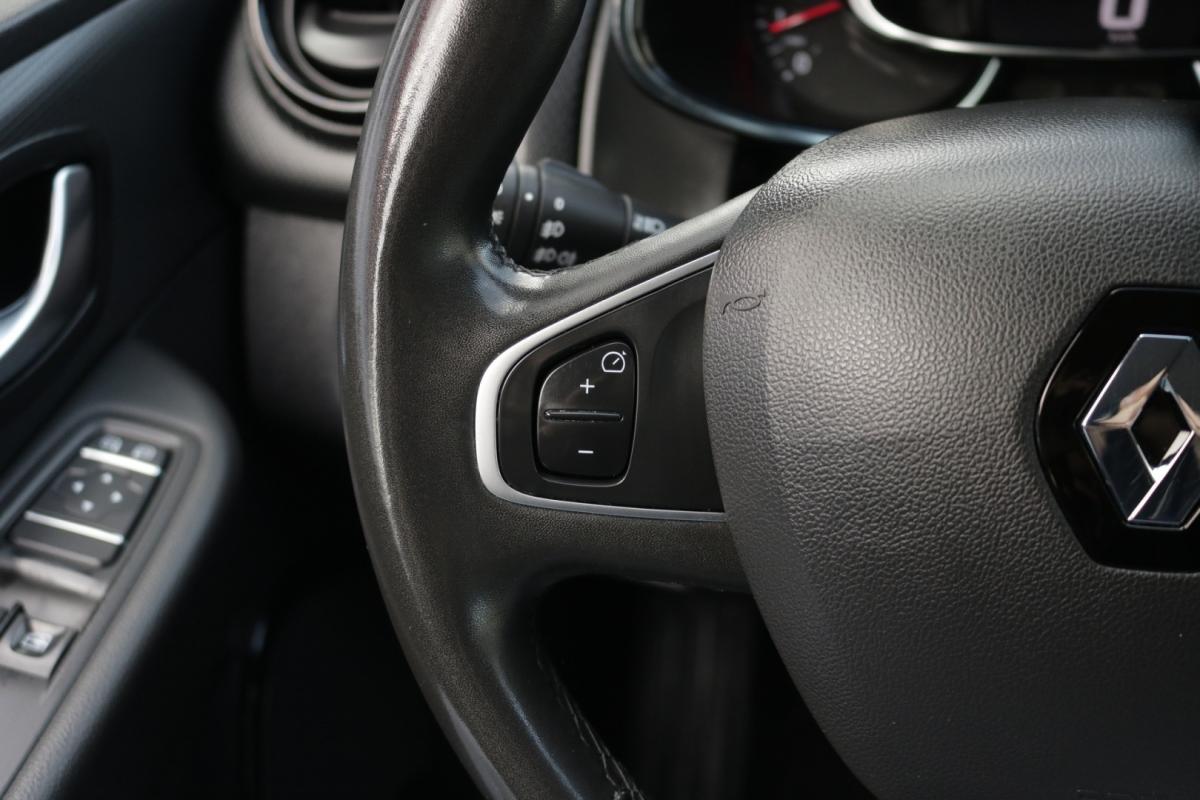 renault-clio-sport-tourer-2019-diesel-1500cc