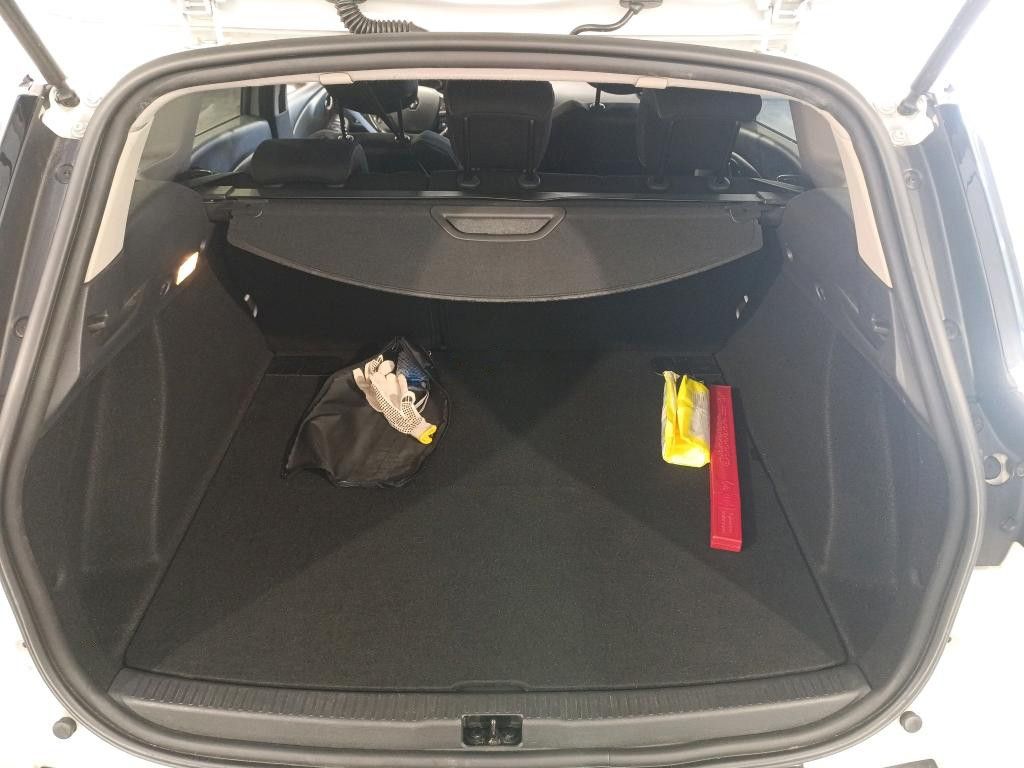 renault-clio-sport-tourer-2019-diesel-1500cc