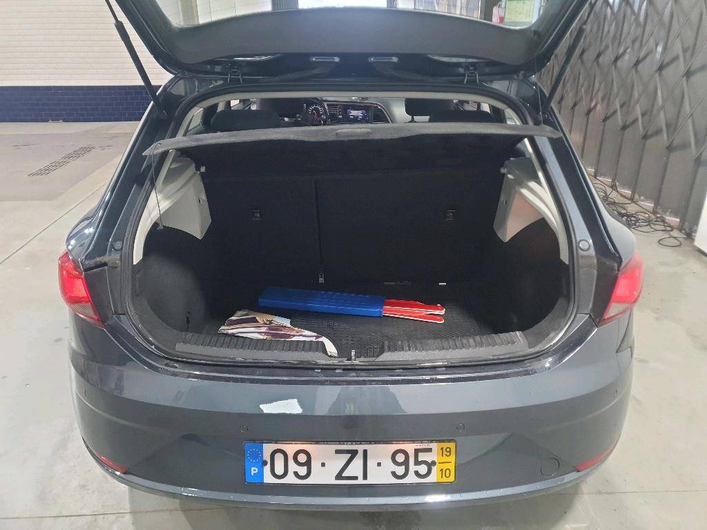 seat-leon-2019-diesel-1600cc