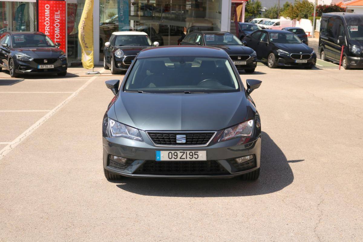 seat-leon-2019-diesel-1600cc