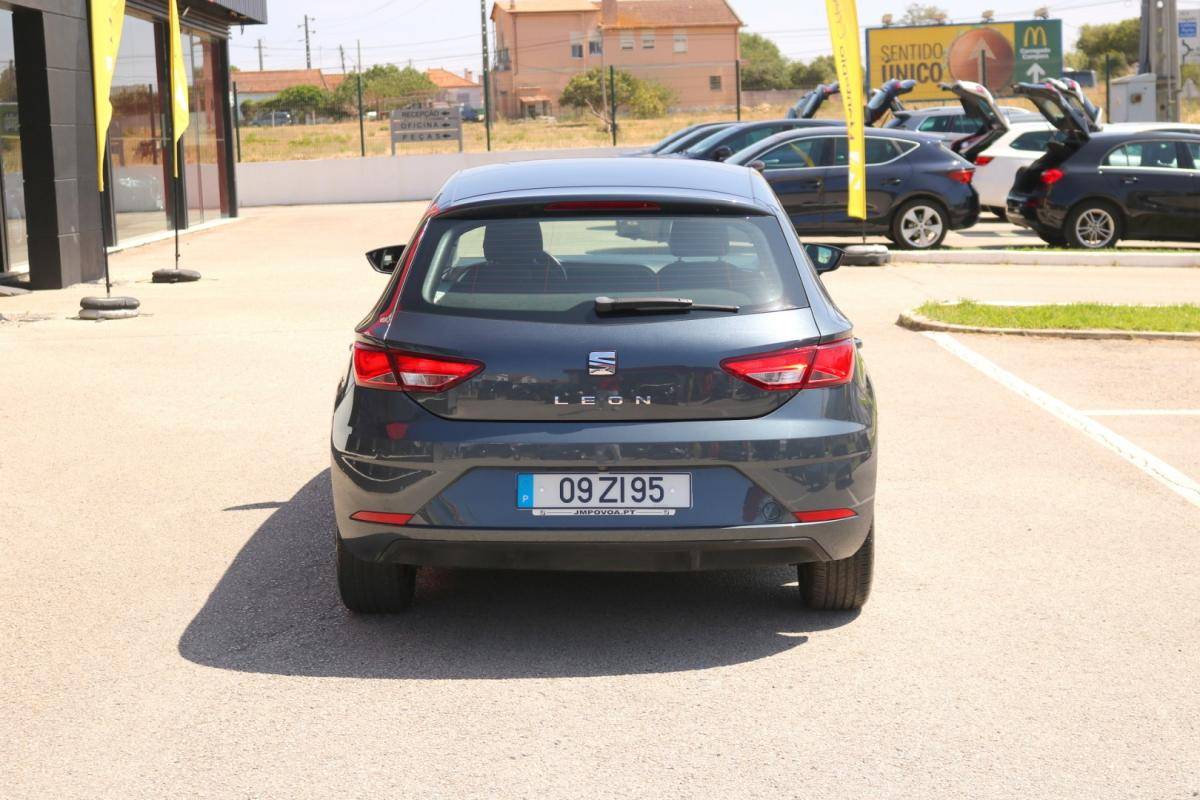 seat-leon-2019-diesel-1600cc