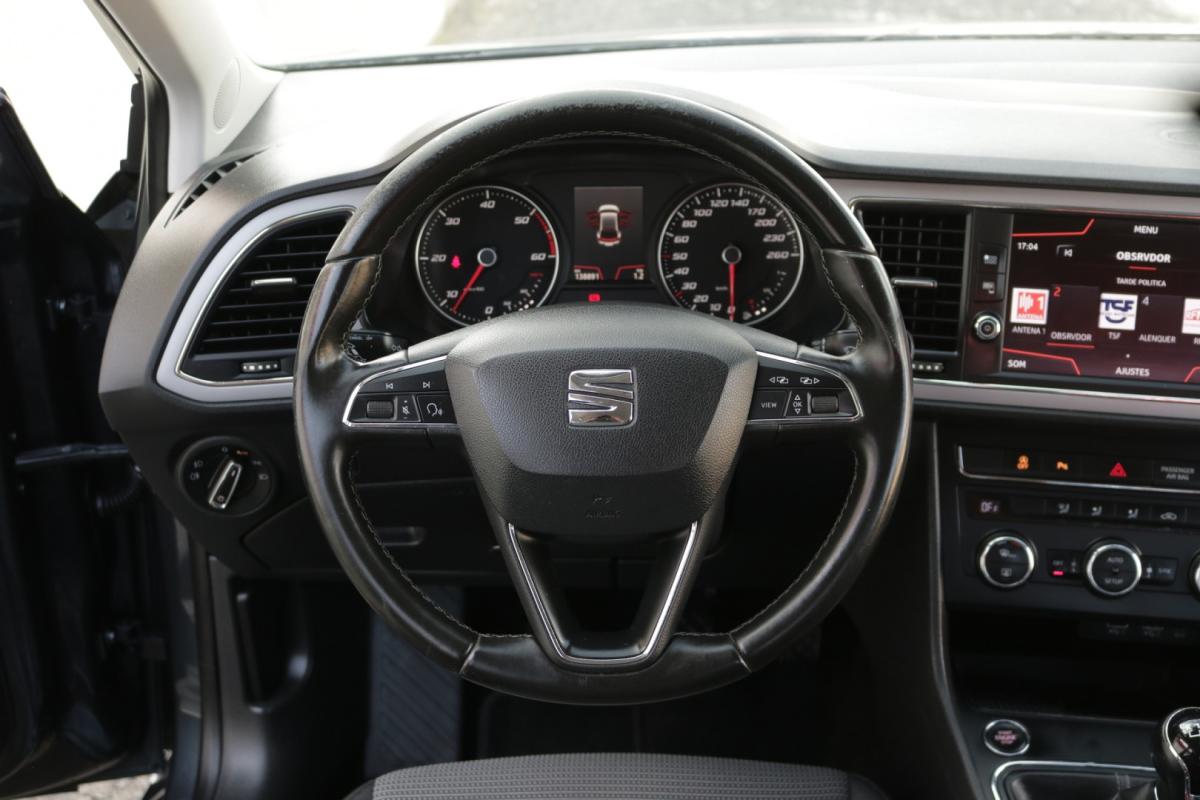 seat-leon-2019-diesel-1600cc